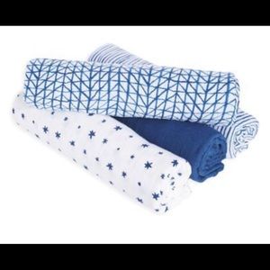 ED Ellen Degeneres by-aden-anais muslin blankets